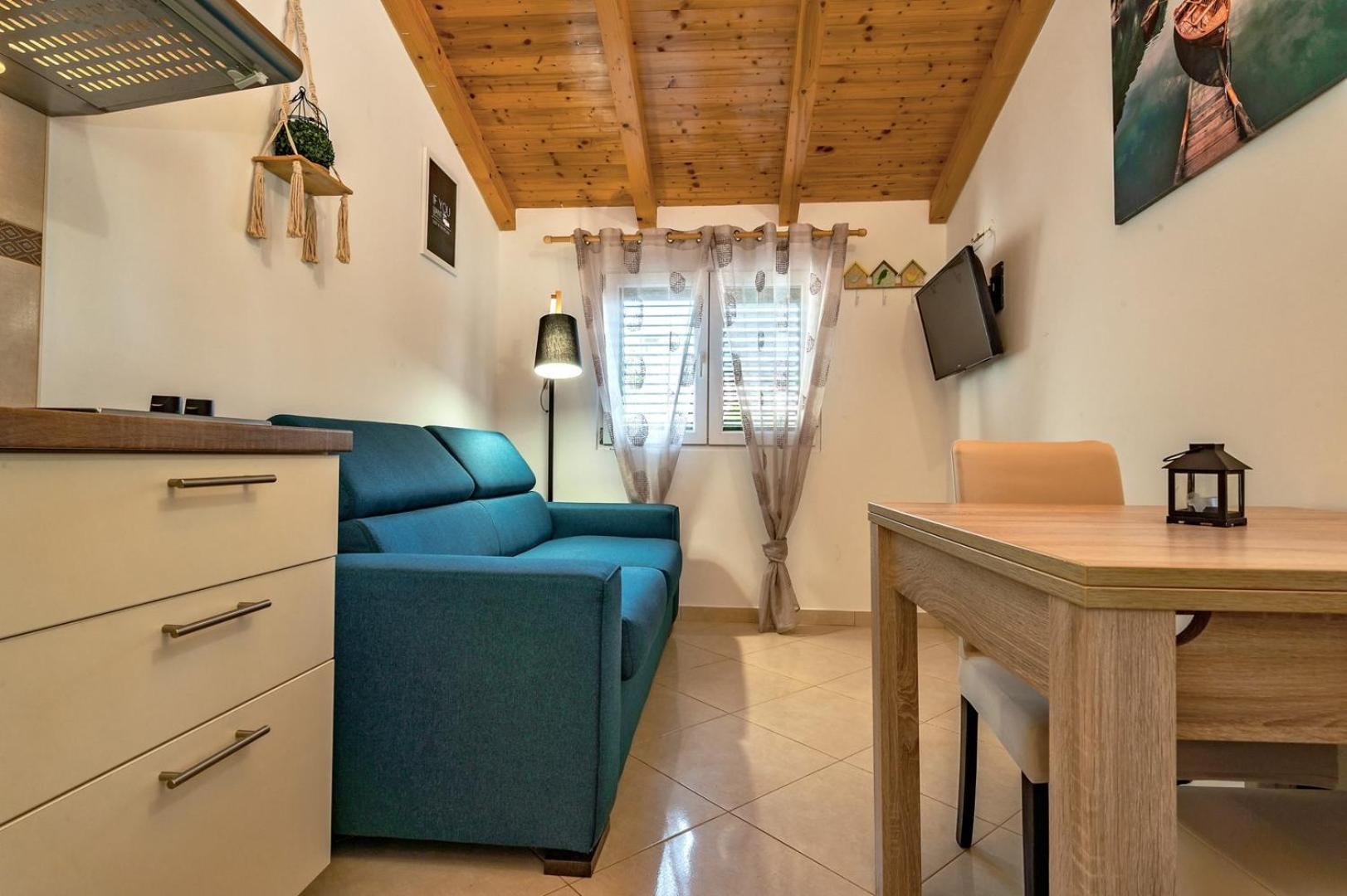 Sea Flower Beachfront Villa Севид Экстерьер фото